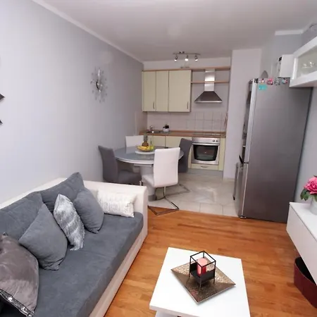 *sanja* Apartment *